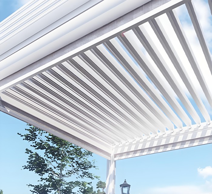 CUSTOMIZED PERGOLA