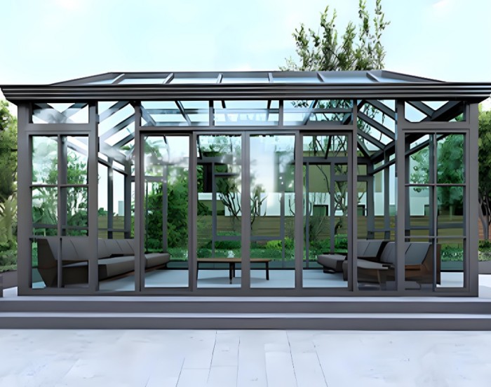 CUSTOMIZED SUNROOM WITH SKYLIGHT